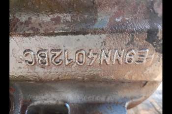 salg af Achstrichter Ford 7840 RECHT