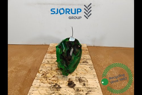 salg af Vorderachs Achsschenkel John Deere 8320R RECHT