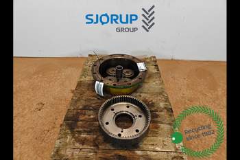 salg af John Deere 8320R LEFT Front axle final drive