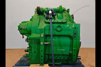 salg af Getriebe John Deere 8320R