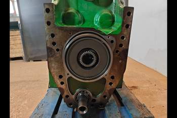 salg af Getriebe John Deere 8320R