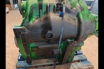 salg af Getriebe John Deere 8320R