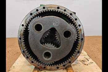 salg af Achstrichter John Deere 8320R RECHT