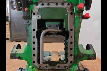 salg af Halter f. Unterlenker John Deere 8320R