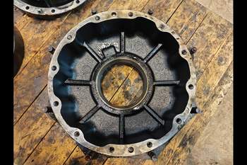 salg af Endandtrieb Vorderachse New Holland T7.270 RECHT