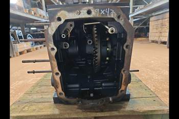 salg af Hinterachsen New Holland T6.175