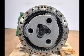 salg af Achstrichter John Deere 8R 370 RECHT
