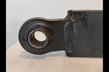 salg af Unterlenker Case Optum 300 LINKS