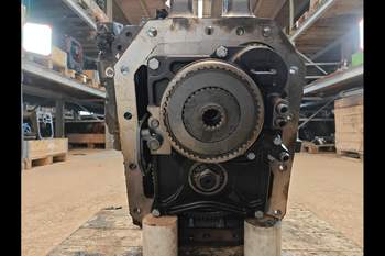 salg af Zapfwellengetriebe Case Optum 300
