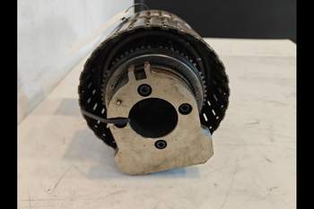 salg af Getriebe Teile New Holland TS115
