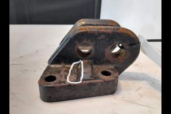 salg af Halter f. Oberlenker New Holland TS115