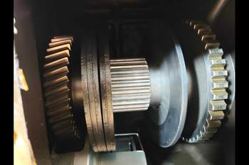 salg af Hinterachsen Case Puma 240
