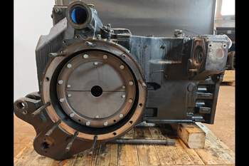 salg af Hinterachsen Case Puma 240