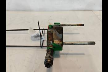 salg af Hydraulikventilhalterung John Deere 8370R
