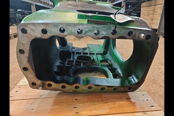 salg af Getriebegehäuse John Deere 8370R