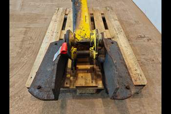 salg af Stützfübe New Holland B115C
