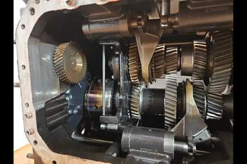 salg af Getriebe Case Puma 185