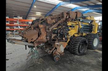 salg af New Holland 1290 Baler