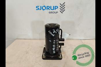 New Holland 1290 Hydraulic Cylinder New Holland 1290 Hydraulic Cylinder