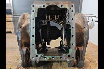 salg af Hinterachsen Massey Ferguson 8730