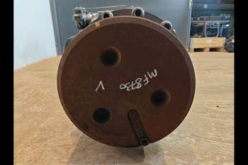 salg af Vorderachse Massey Ferguson 8730