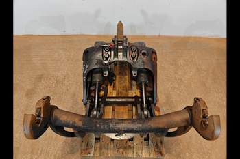 salg af Fronthydraulik Massey Ferguson 8730