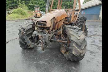 salg af Deutz-Fahr Agrotron 135 traktor