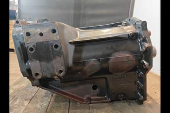 salg af Getriebe Deutz-Fahr Agrotron 135
