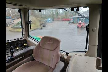 salg af John Deere 6920 traktor