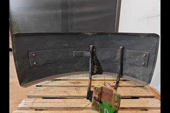 salg af Kotflügel Vorne John Deere 6920 RECHT