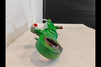 salg af Hydraulische zylinder John Deere 8400R 