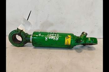 salg af Hydraulische zylinder John Deere 8400R 