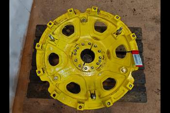 salg af Radnabe hinten (Amerikanischer typ) John Deere 8400R RECHT