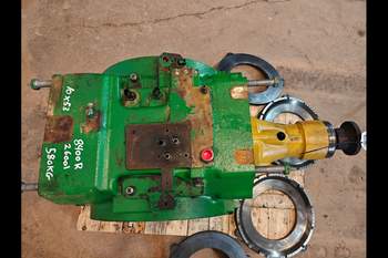 salg af Hinterachsen John Deere 8400R