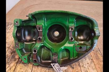 salg af Vorderachs Achsschenkel John Deere 8400R LINKS