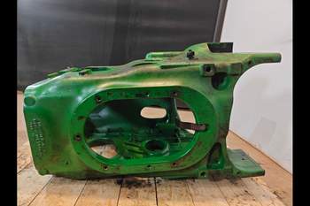 salg af Getriebegehäuse John Deere 8400R