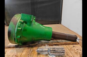 salg af Achstrichter John Deere 8400R RECHT