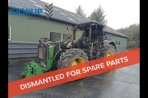 salg af John Deere 8400R traktor