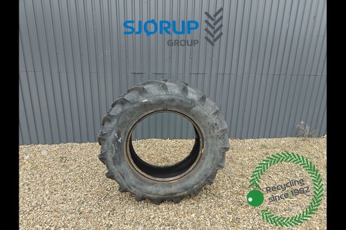 salg af Reifen Ford 8240 RECHT