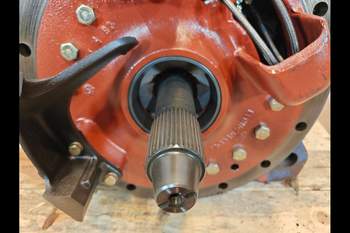salg af Achstrichter Ford 8240 RECHT