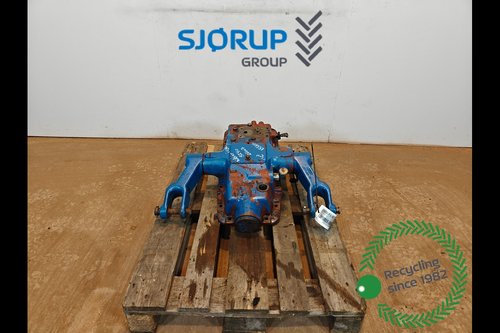 salg af Heckkraftheber Ford 8240