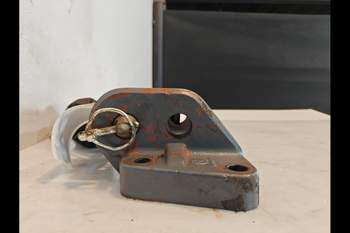 salg af Halter f. Oberlenker New Holland TS100 