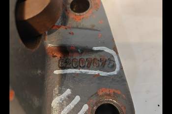 salg af Halter f. Oberlenker New Holland TS100 