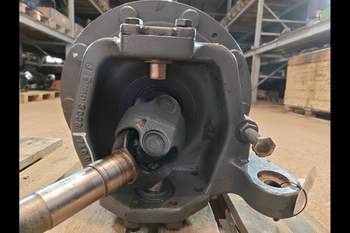 salg af Endandtrieb Vorderachse Massey Ferguson 6718S LINKS