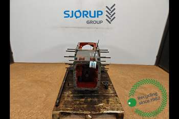 salg af New Holland M135  Rear Transmission