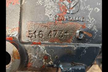 salg af Achstrichter New Holland M135 RECHT