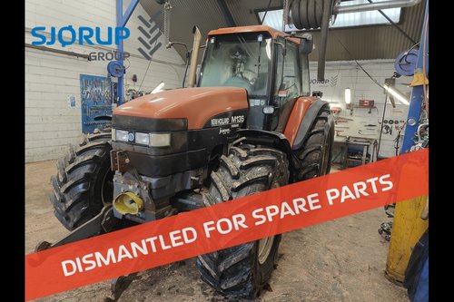 salg af New Holland M135 traktor