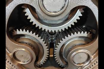 salg af Achstrichter Massey Ferguson 7495 RECHT
