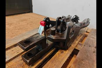 salg af Træk Massey Ferguson 7495