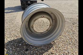 salg af Case Puma 160 RIGHT Front Rim